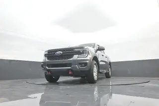 Ford Ranger 2025 4x4 XL 4 puertas SuperCrew 5.0 pies SB