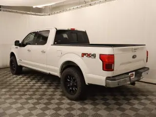 Ford F-150 2018 4x4 Lariat 4 puertas SuperCrew 5.5 pies. Caja corta