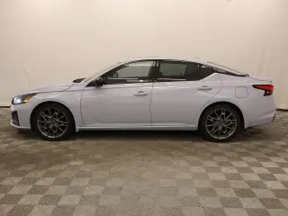 Nissan Altima 2023 2.0 SR 4 puertas Sedan