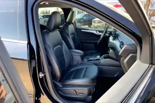 Ford Escape 2025 AWD Platinum 4 puertas SUV