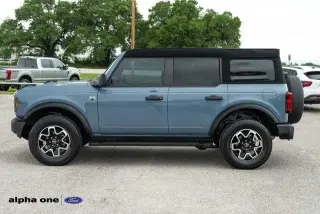 Ford Bronco 2023 4x4 Big Bend 4 puertas SUV