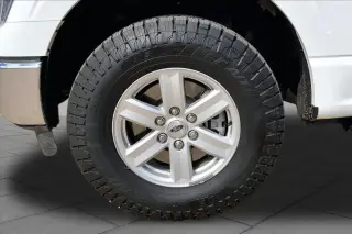 Ford F-150 2022 4x4 XLT 4 puertas SuperCrew 5.5 pies. SB