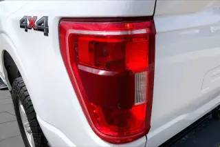 Ford F-150 2022 4x4 XLT 4 puertas SuperCrew 5.5 pies. SB