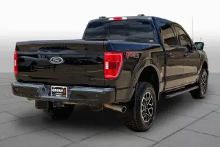 Ford F-150 2022 4x4 XLT 4 puertas SuperCrew 5.5 pies. SB