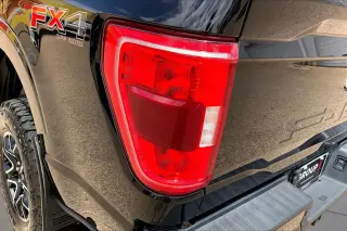Ford F-150 2022 4x4 XLT 4 puertas SuperCrew 5.5 pies. SB
