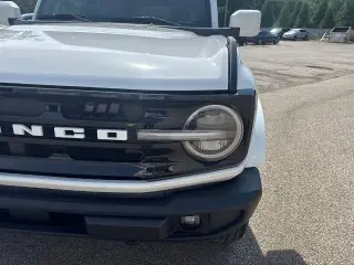 Ford Bronco 2022 4x4 Outer Banks 4 puertas SUV