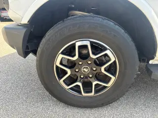 Ford Bronco 2022 4x4 Outer Banks 4 puertas SUV