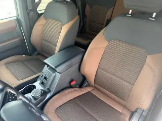 Ford Bronco 2022 4x4 Outer Banks 4 puertas SUV