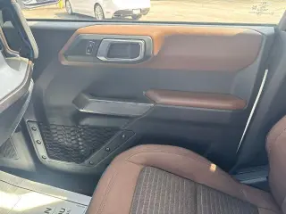 Ford Bronco 2022 4x4 Outer Banks 4 puertas SUV