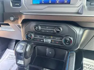 Ford Bronco 2022 4x4 Outer Banks 4 puertas SUV