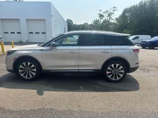 Lincoln Corsair 2022 AWD Reserve 4 puertas SUV