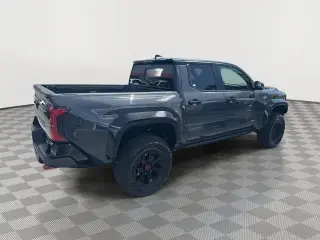 Toyota Tacoma TRD Pro HV
