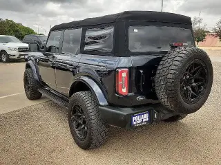 Ford Bronco 2021 4x4 Outer Banks 4 puertas SUV