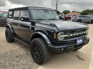 Ford Bronco 2021 4x4 Outer Banks 4 puertas SUV