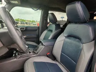 Ford Bronco 2021 4x4 Outer Banks 4 puertas SUV