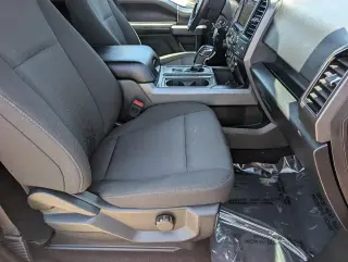 Ford F-150 2018 4x2 XLT 4 puertas SuperCrew 5.5 pies. SB