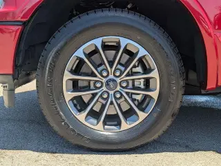 Ford F-150 2018 4x2 XLT 4 puertas SuperCrew 5.5 pies. SB