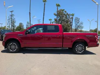 Ford F-150 2018 4x2 XLT 4 puertas SuperCrew 5.5 pies. SB