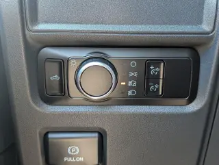 Ford F-150 2023 4x2 XL 4 puertas SuperCrew 5.5 pies. SB