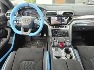 🚘Lamborghini Urus Performante
