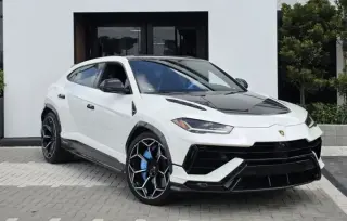 🚘Lamborghini Urus Performante