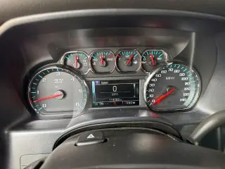Chevrolet Silverado 1500 2016 4x2 LT 4 puertas Cabina Crew 5.8 pies. Caja corta