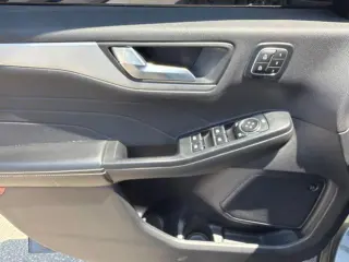 Ford Escape Plug-In Hybrid 2023 Base 4dr SUV