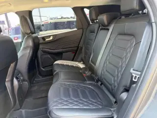 Ford Escape Plug-In Hybrid 2023 Base 4dr SUV