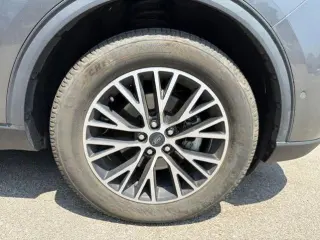 Ford Escape Plug-In Hybrid 2023 Base 4dr SUV