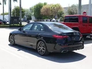 MERCEDES-BENZ C 300