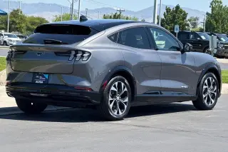 Ford Mustang Mach-E 2023 AWD Premium 4 puertas SUV