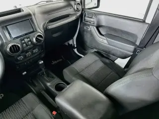Jeep Wrangler Unlimited 2011 4x4 Sport 4 puertas SUV