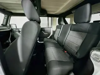 Jeep Wrangler Unlimited 2011 4x4 Sport 4 puertas SUV