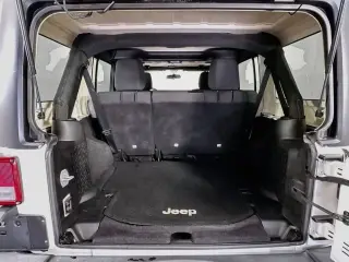 Jeep Wrangler Unlimited 2011 4x4 Sport 4 puertas SUV
