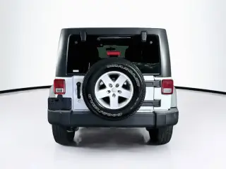 Jeep Wrangler Unlimited 2011 4x4 Sport 4 puertas SUV