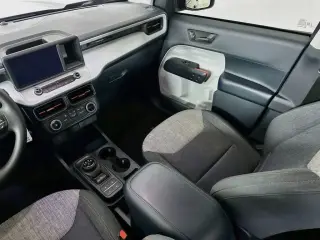Ford Maverick 2022 XLT 4 puertas SuperCrew caja corta de 4.5 pies
