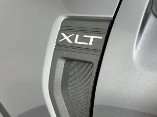 Ford Maverick 2022 AWD XLT 4 puertas SuperCrew con caja de 4.5 pies