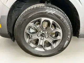 Ford Maverick 2022 AWD XLT 4 puertas SuperCrew con caja de 4.5 pies