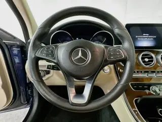 Mercedes-Benz Clase C 2015 AWD C 300 4MATIC Sedán 4 puertas