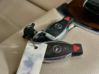 Mercedes-Benz Clase C 2015 AWD C 300 4MATIC Sedán 4 puertas