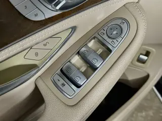 Mercedes-Benz Clase C 2015 AWD C 300 4MATIC Sedán 4 puertas