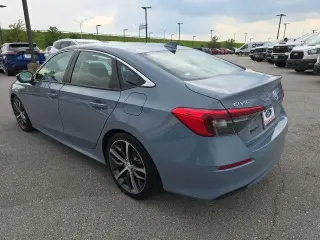 Honda Civic 2024 Touring 4 puertas Sedan