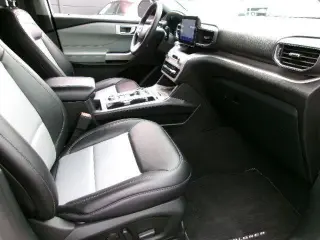 Ford Explorer 2023 AWD XLT 4 puertas SUV