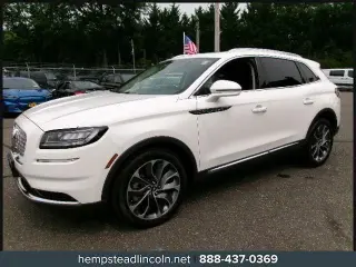 Lincoln Nautilus 2023 AWD Reserve 4 puertas SUV