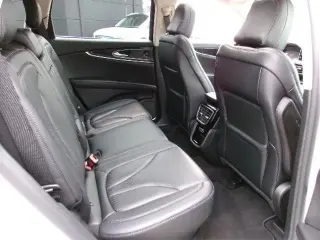 Lincoln Nautilus 2023 AWD Reserve 4 puertas SUV