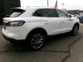 Lincoln Nautilus 2023 AWD Reserve 4 puertas SUV