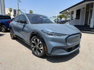 Ford Mustang Mach-E 2023 Premium 4dr SUV