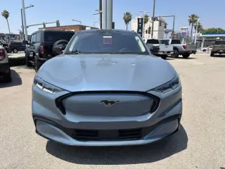Ford Mustang Mach-E 2023 Premium 4dr SUV