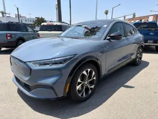 Ford Mustang Mach-E 2023 Premium 4dr SUV