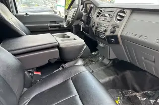 Ford F-350 Super Duty 2016 4x4 XLT Cabina Crew 4 puertas 8 pies LB SRW Pickup
